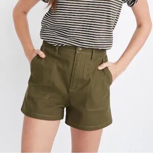 Madewell green kale Camp shorts size small
